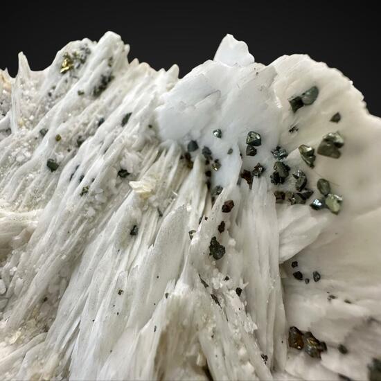 Baryte & Chalcopyrite