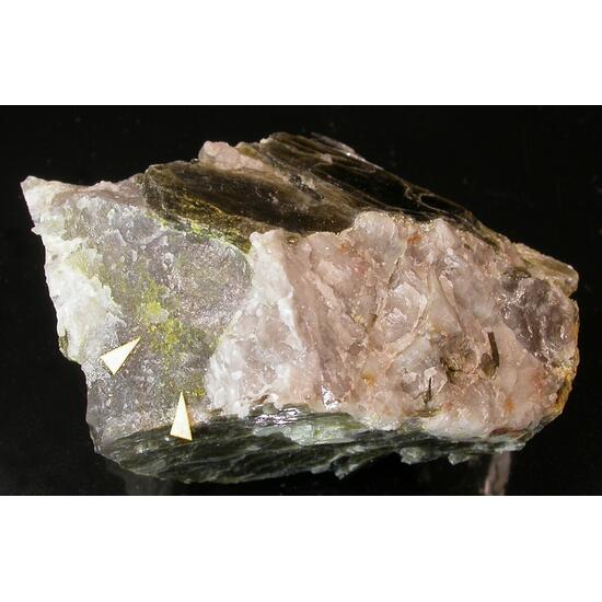 Clinobisvanite