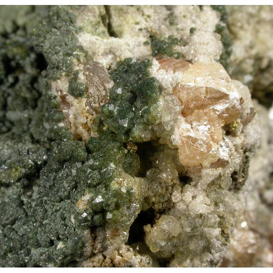 Analcime & Chamosite & Sphalerite