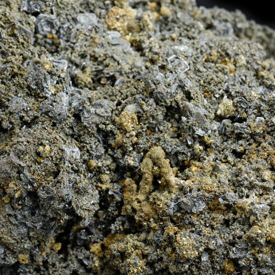 Acanthite Polybasite Pearceite & Chalcopyrite