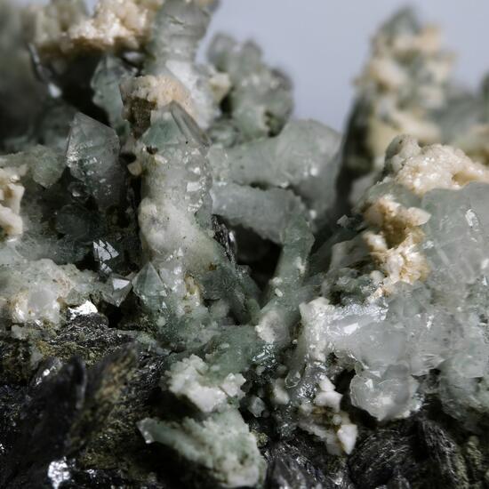 Genthelvite Löllingite & Dolomite On Quartz