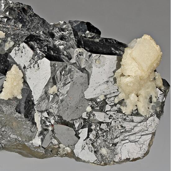 Sphalerite & Dolomite