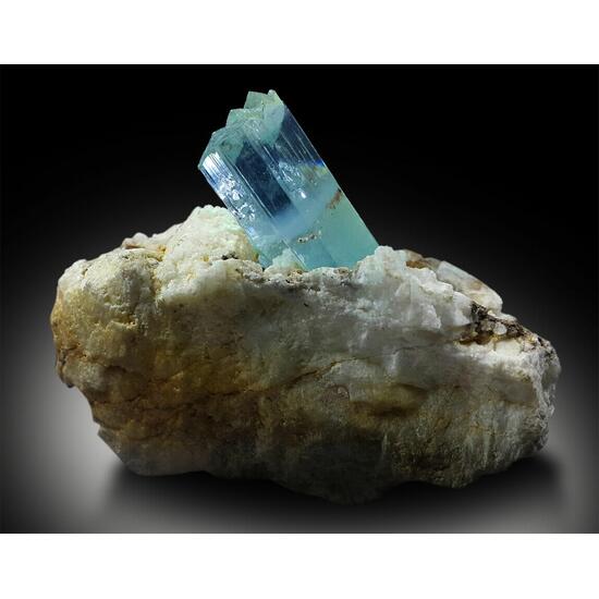 Aquamarine With Garnet