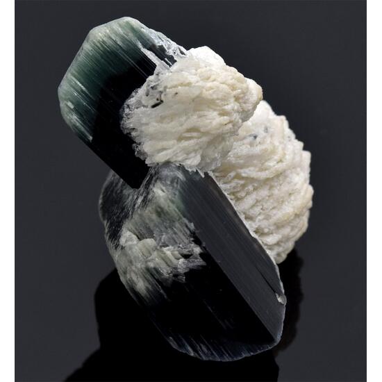 Elbaite With Cleavelandite