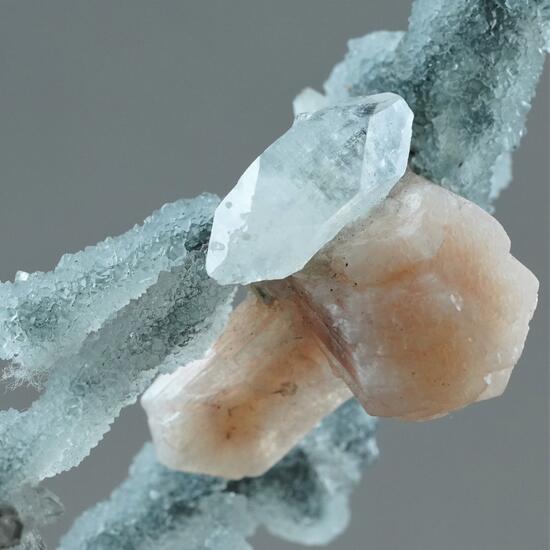 Chalcedony Quartz Stilbite & Apophyllite