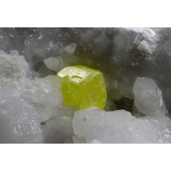 Native Sulphur & Quartz