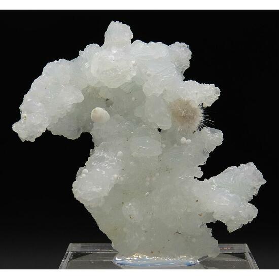 Prehnite: Mineral information, data and localities.