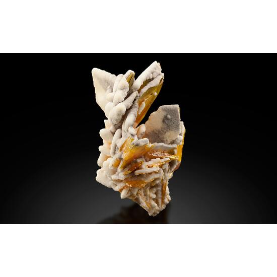 Wulfenite