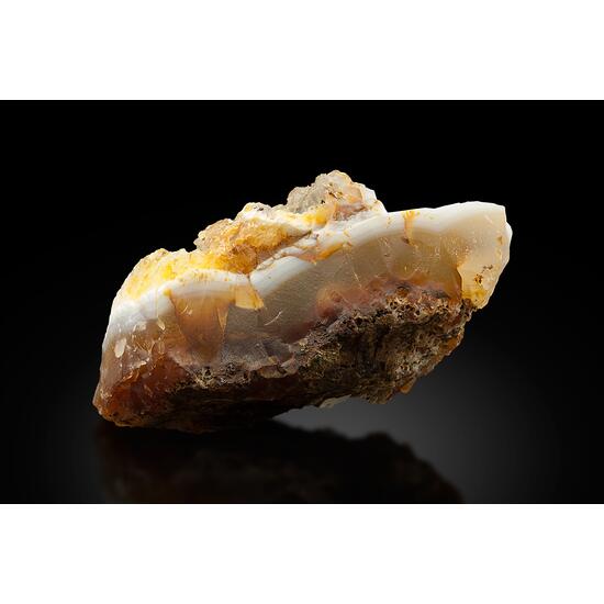 Quartz Var Chalcedony