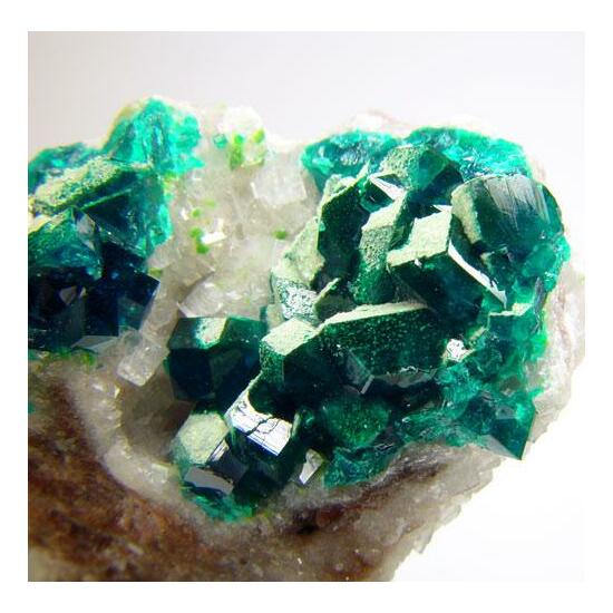 Dioptase & Conichalcite