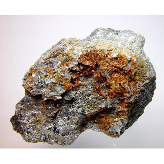 Clinohumite & Ilmenite