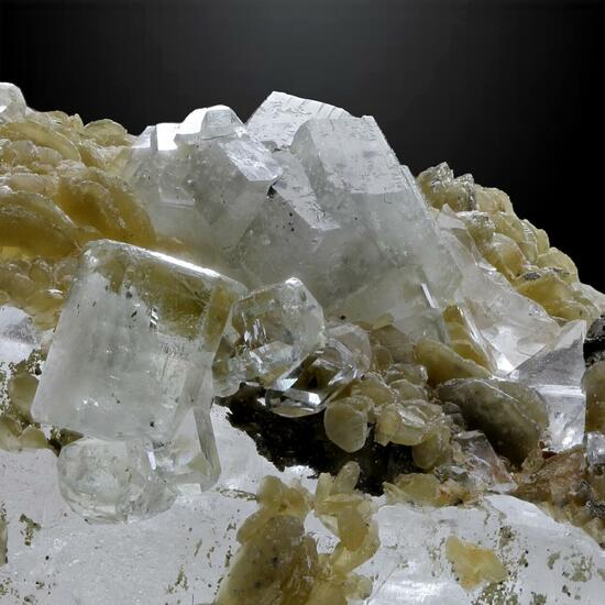 Apatite With Quartz