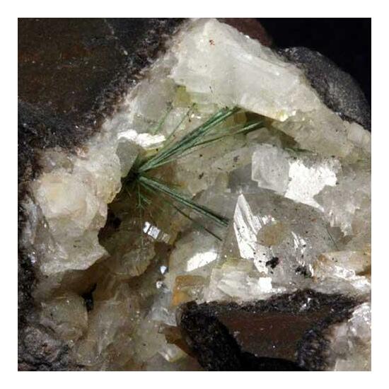 Morenosite On Millerite