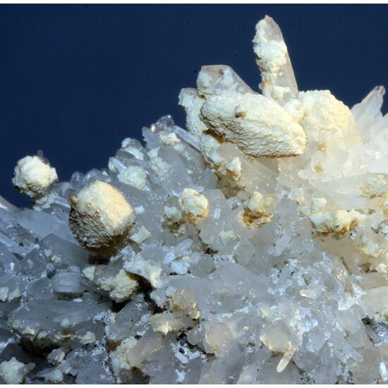 Dolomite Psm Calcite On Quartz