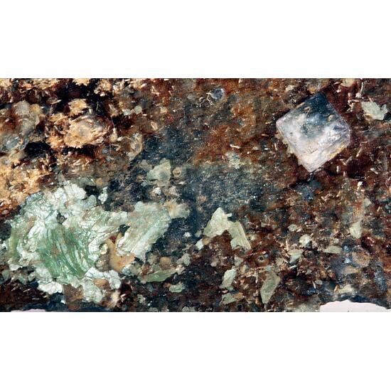 Fluorite & Ludlamite