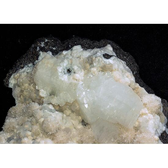 Apophyllite Gyrolite & Thomsonite