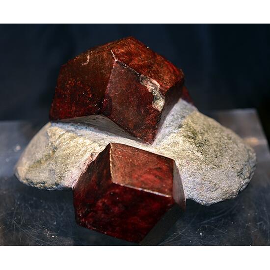 Garnet Var Almandine