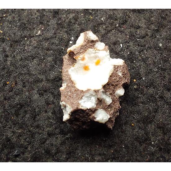 Ferrierite-Mg