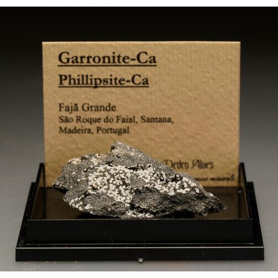 Garronite-Ca & Phillipsite-Ca