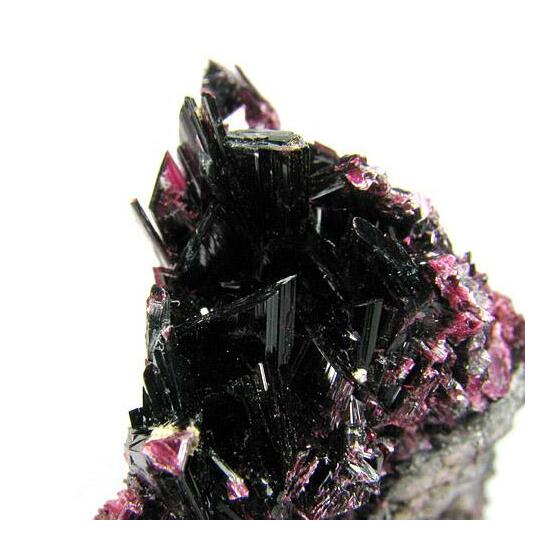 Erythrite