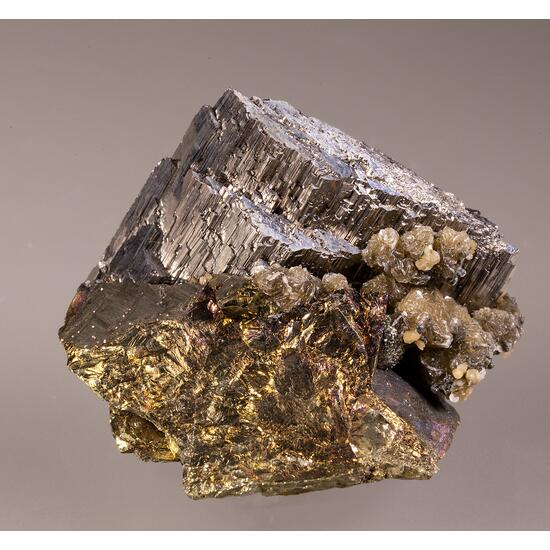 Arsenopyrite Chalcopyrite & Muscovite