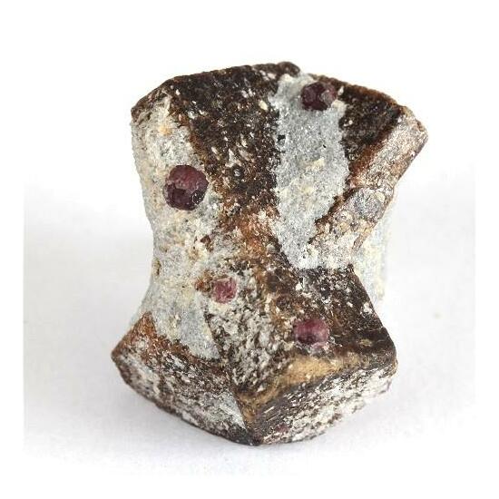 garnet rock