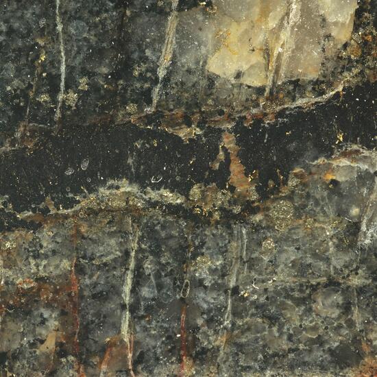 Gold With Uraninite