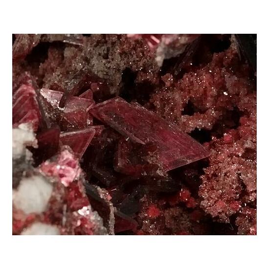 Erythrite