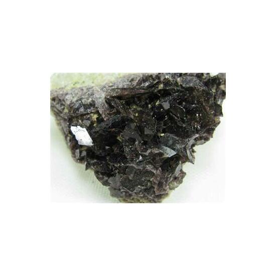 Axinite-(Fe)