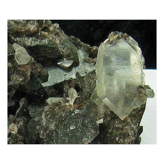 Axinite-(Fe) & Quartz