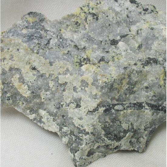 Pyroaurite