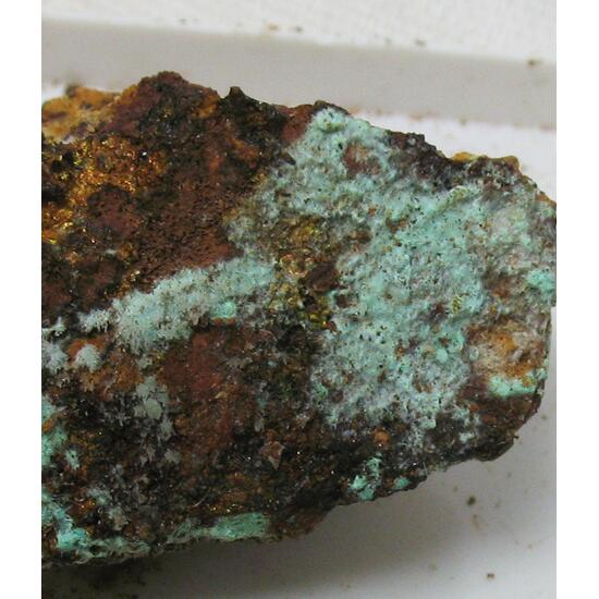 Agardite-(La)