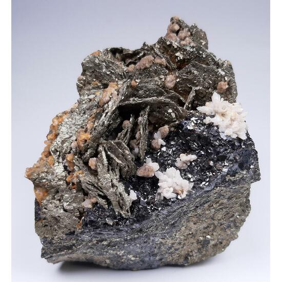 Pyrrhotite & Siderite & Pyrite & Sphalerite