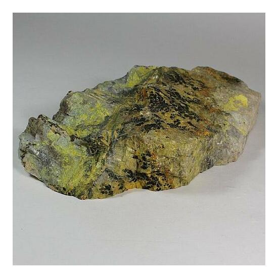 Uraninite With Gummite