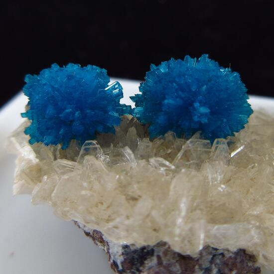 Cavansite & Heulandite