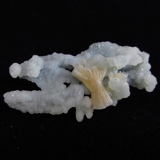 Stellerite On Chalcedony