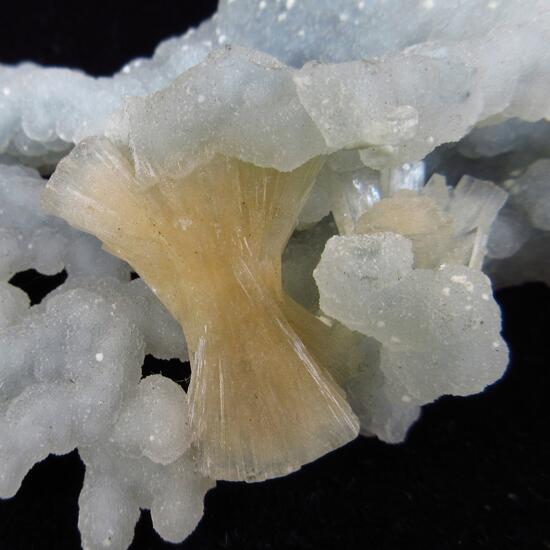 Stellerite On Chalcedony