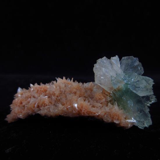 Apophyllite On Heulandite With Stilbite