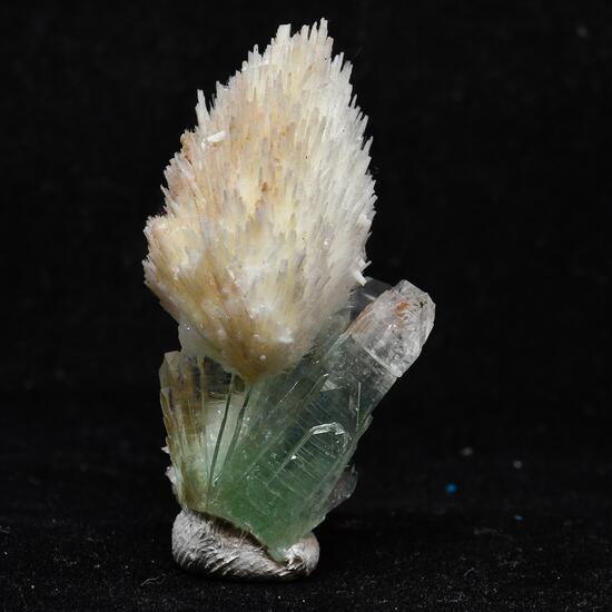 Apophyllite With Mordenite