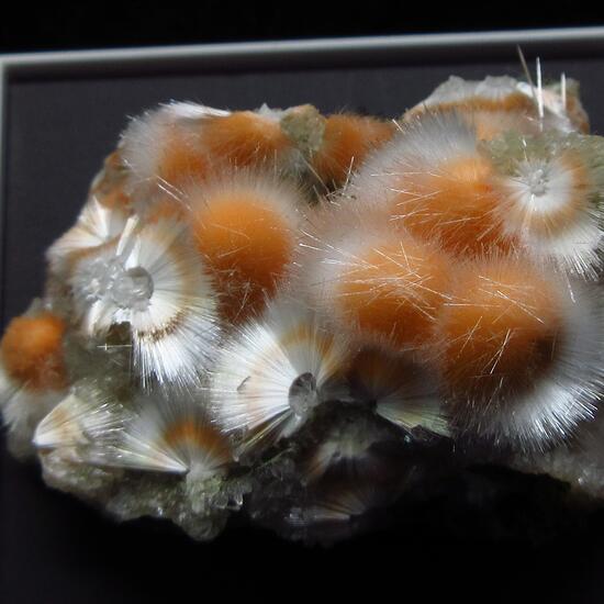 Mesolite On Heulandite 