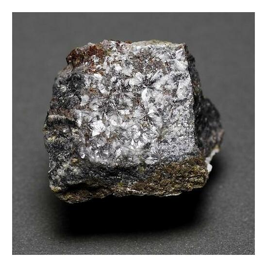 Hydromagnesite