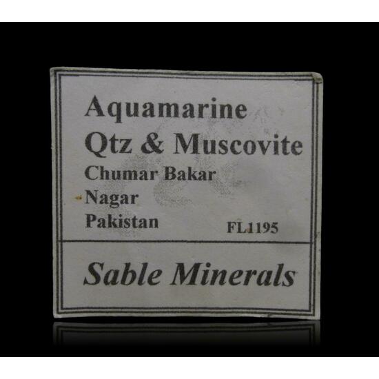 Beryl Var Aquamarine & Muscovite