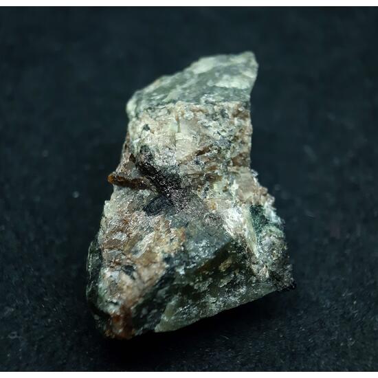 Djerfisherite Titanite Nepheline & Aenigmatite