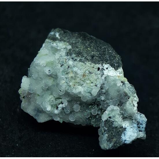 Montmorillonite Phillipsite & Motukoreaite