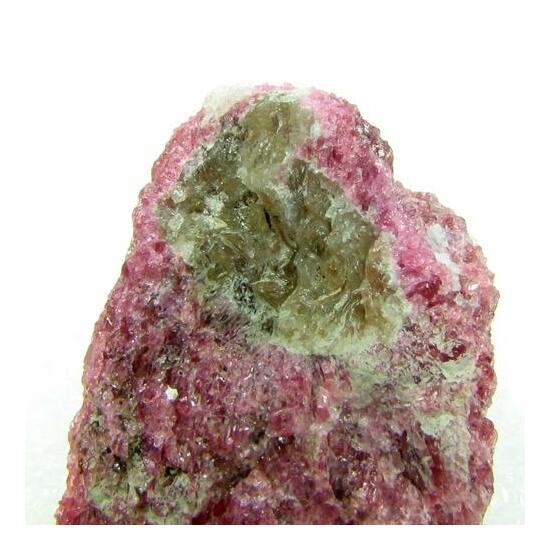 Vlasovite & Gittinsite & Eudialyte