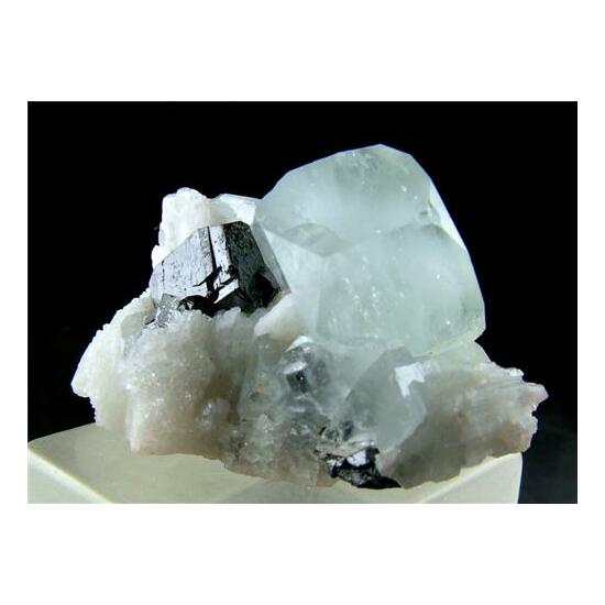 Aquamarine With Tantalite-(Mn)