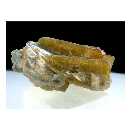 Clinozoisite With Byssolite