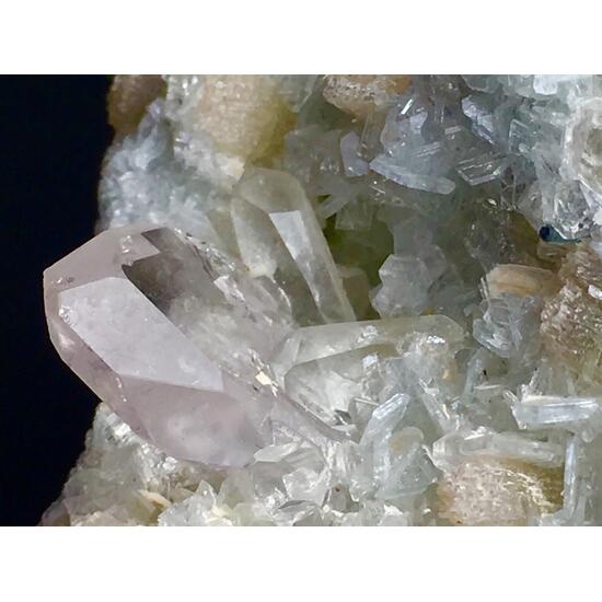 Morganite With Tantalite-(Mn) Mica & Cleavelandite