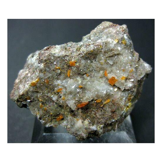 Wulfenite