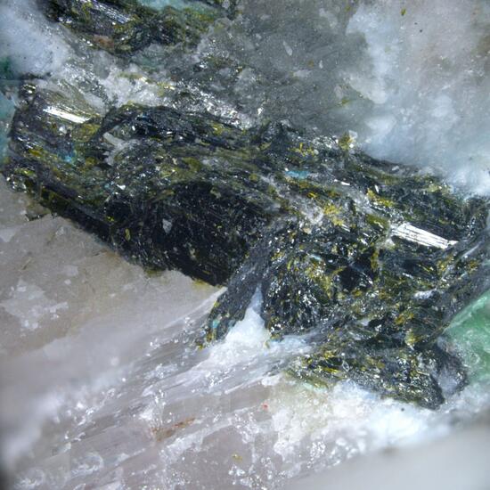 Chloroxiphite